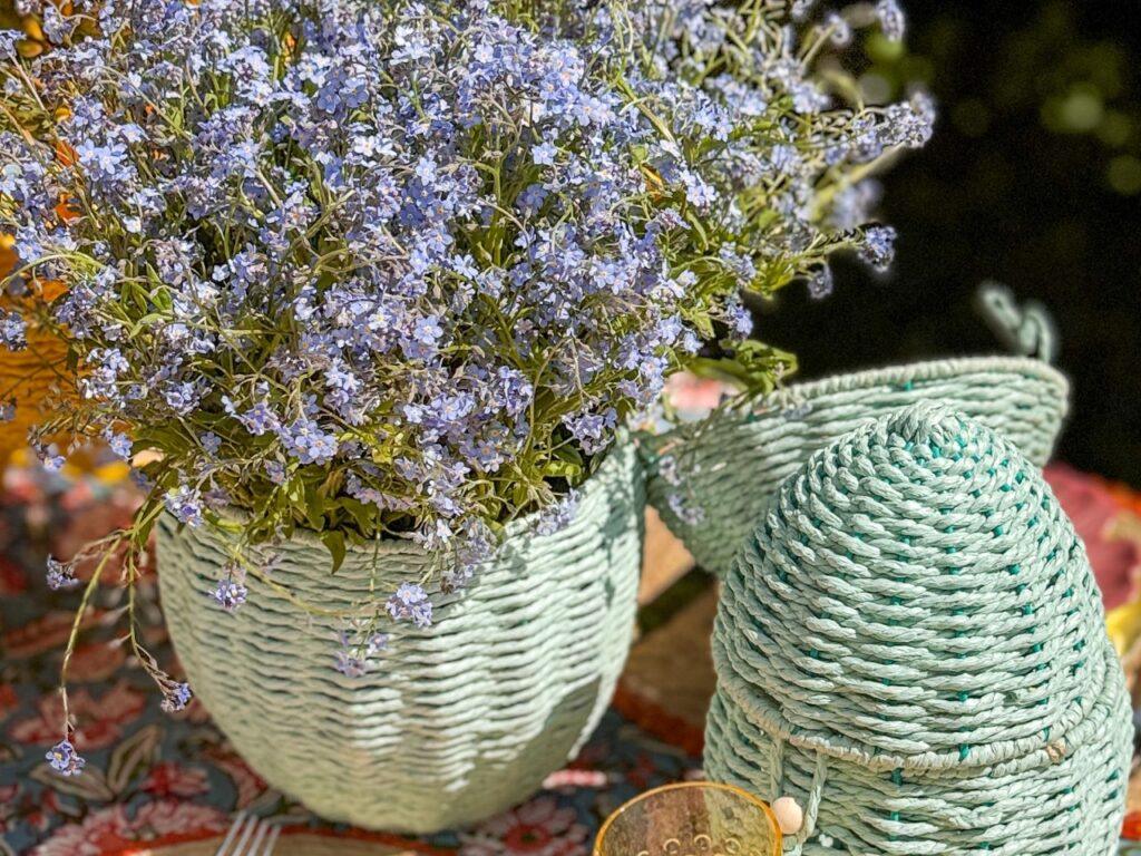 Egg Basket Skyblue 